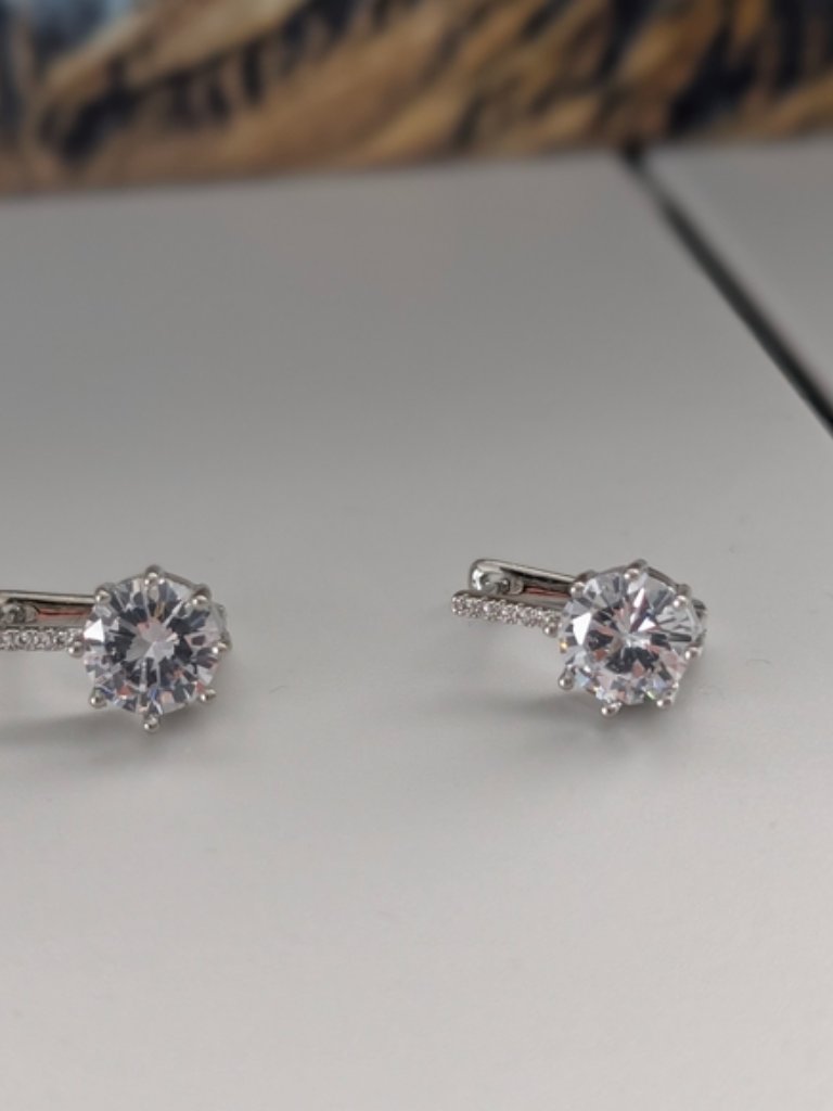 14k Elegant Silver Stud Earrings
